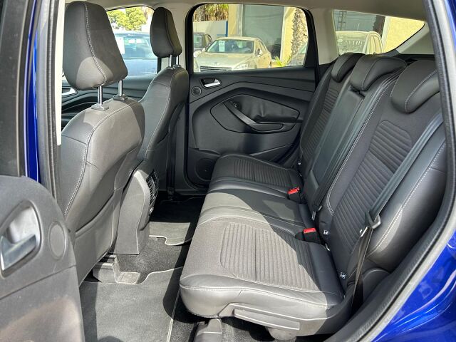 FORD KUGA TITANIUM 4X4 2.0 TDCI SPANISH LHD IN SPAIN 65000 MILES SUPER 2017